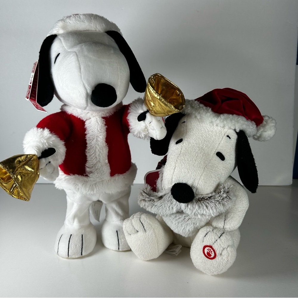 Hallmark Snoopy Plush Christmas Lot Of 2 Both Not Working work only Decoration